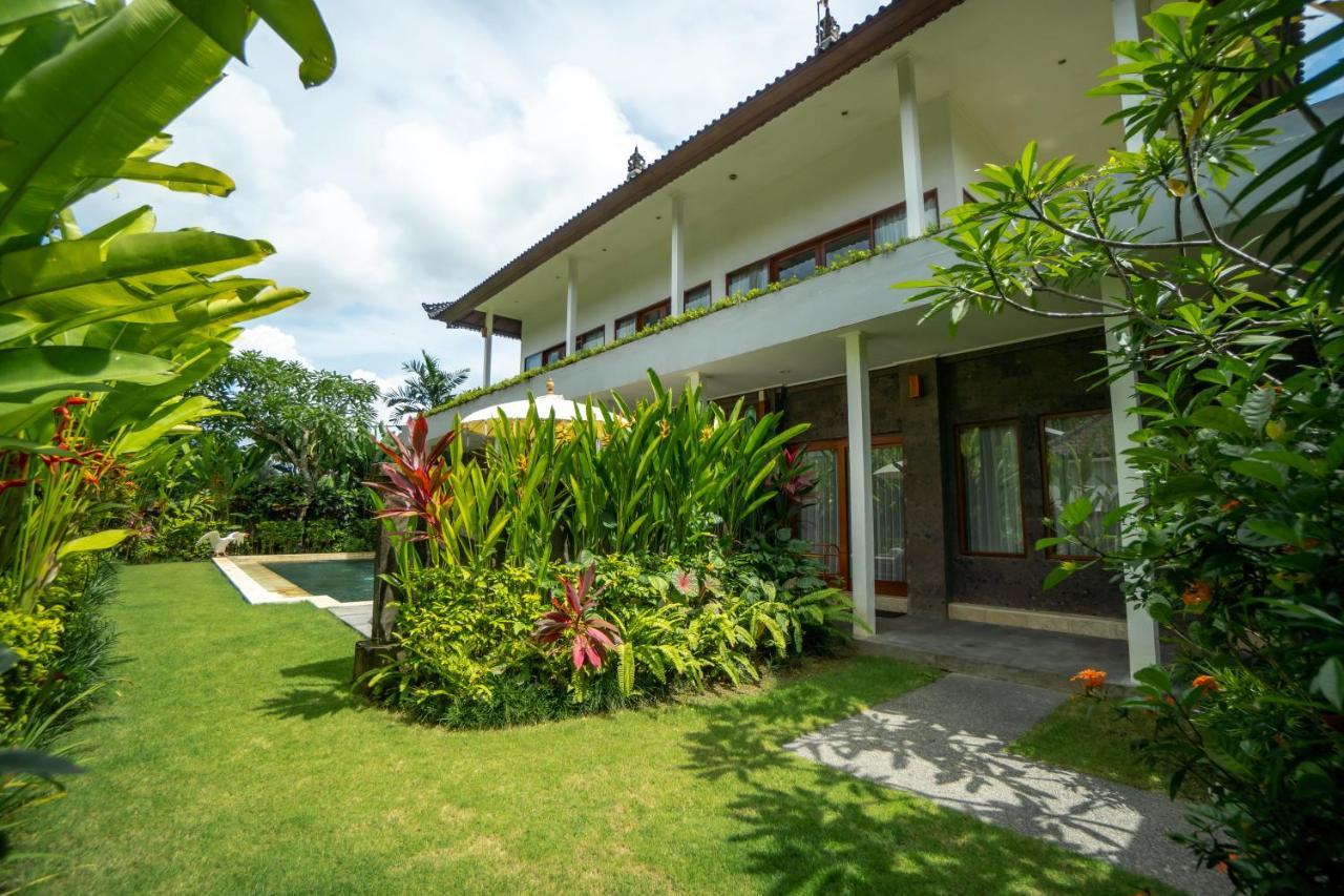 Desa Swan Villas & Spa, Keramas Exterior photo