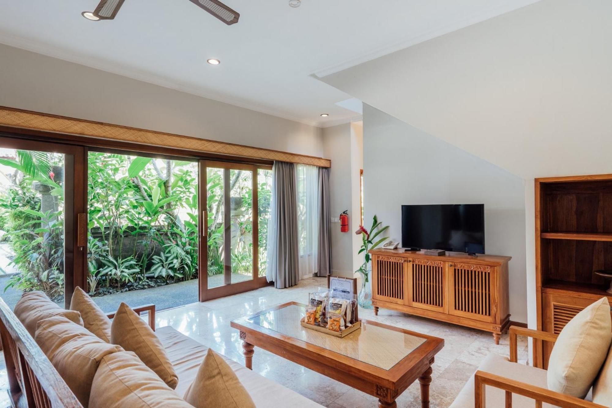 Desa Swan Villas & Spa, Keramas Exterior photo