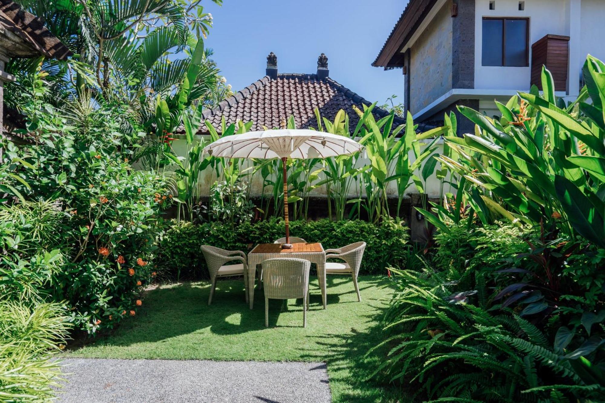 Desa Swan Villas & Spa, Keramas Exterior photo