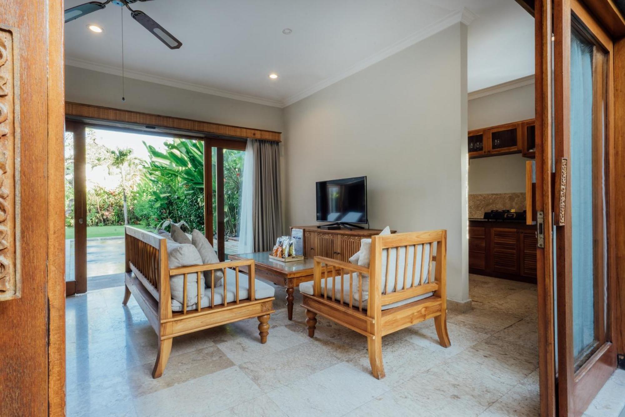 Desa Swan Villas & Spa, Keramas Exterior photo